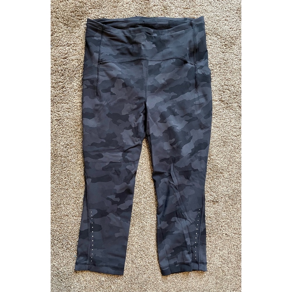 NWOT Lululemon Swift Speed High-Rise Crop 21"